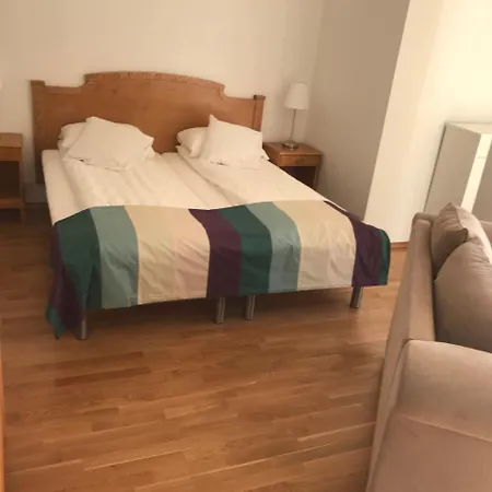 维德塞特酒店 3*